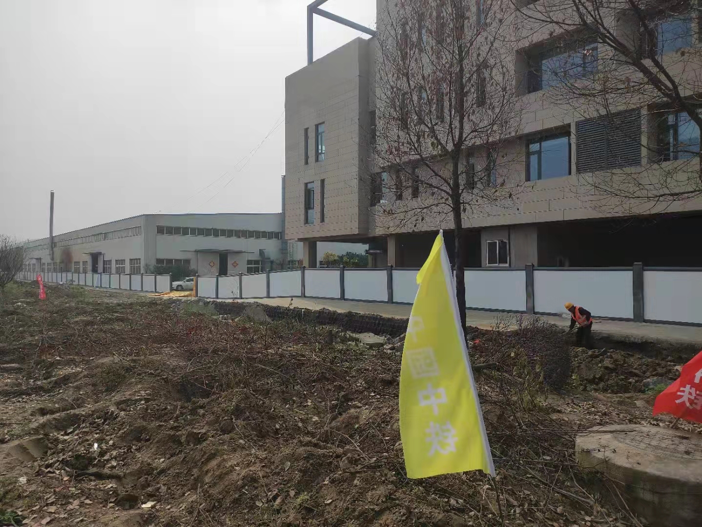 徐州地鐵六號線二標進場安裝圍擋