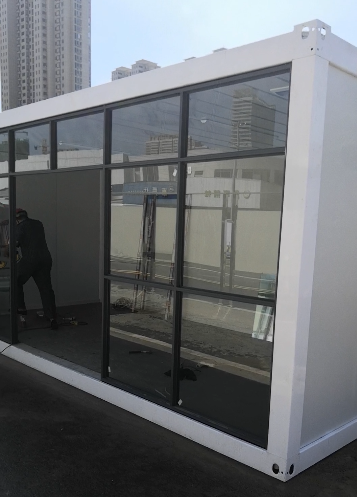 中交隧道徐州銅山副中心站微型消防站和安全積分超市安裝施工中